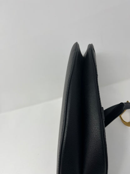 D saddle bag