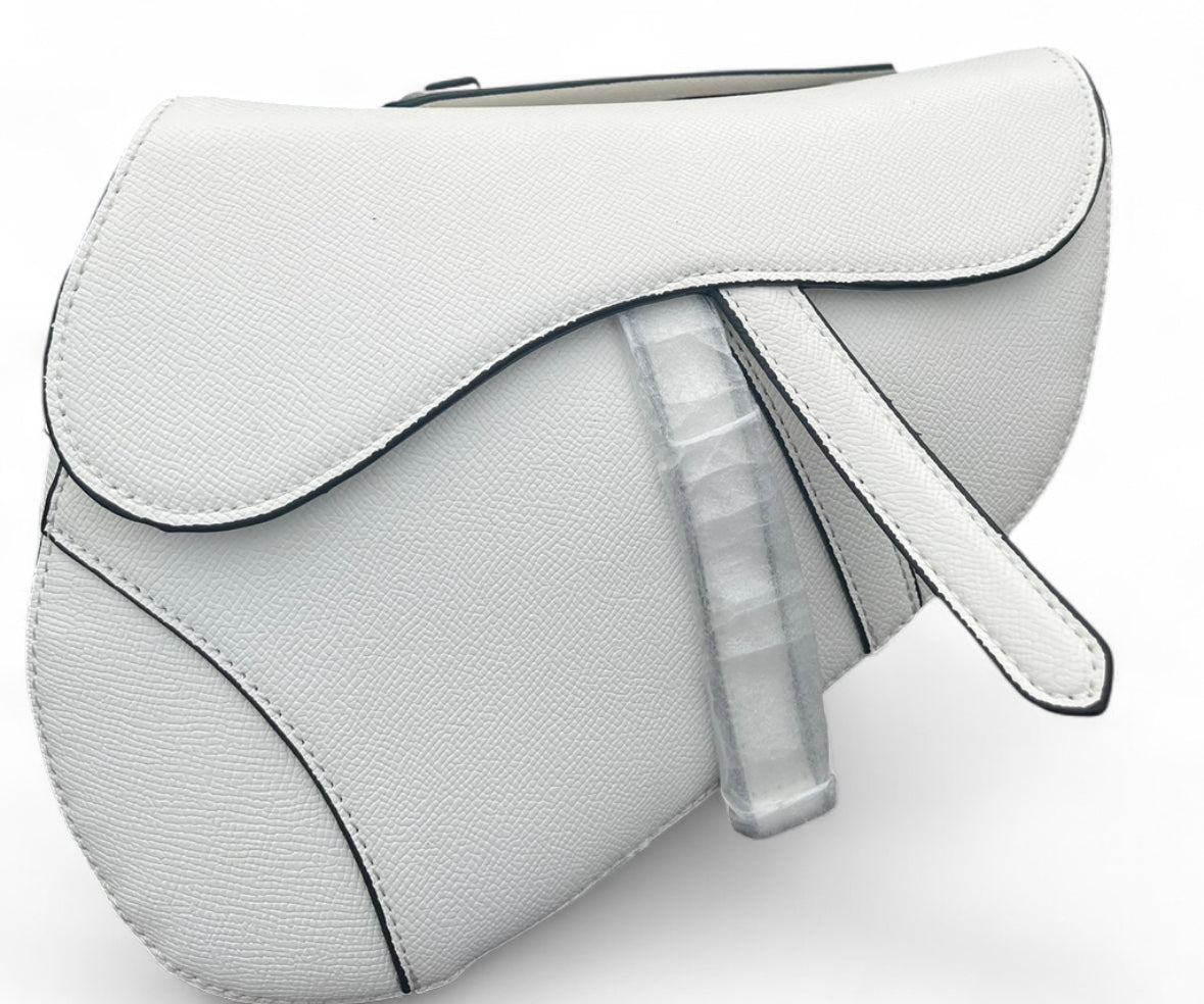 D saddle bag