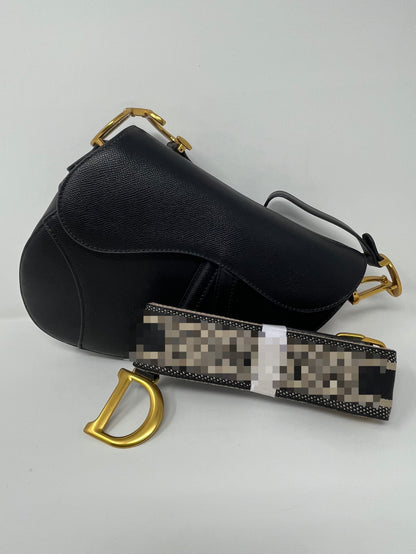D saddle bag