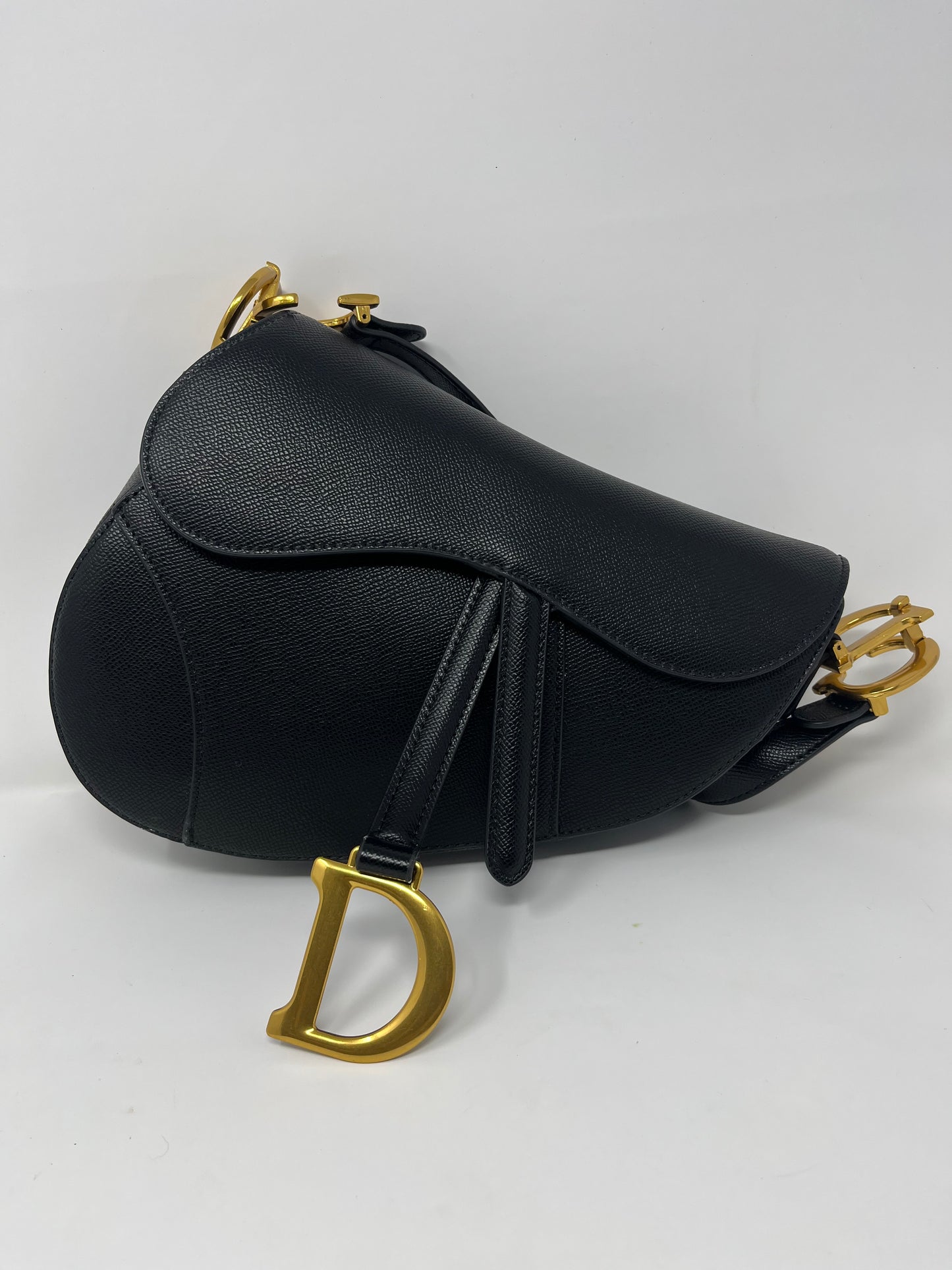 D saddle bag